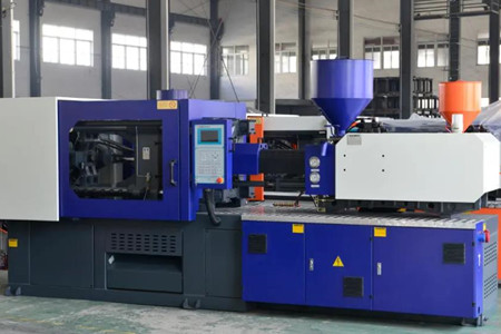 伺服節(jié)能精密注塑機多少錢一臺？至少3萬元以上！