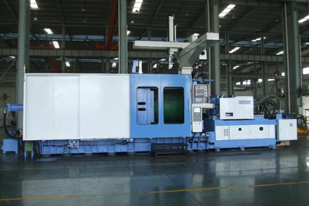 PVC管件注塑機(jī)啟動前需要做哪些準(zhǔn)備工作？