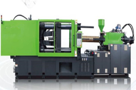大型二板注塑機(jī)應(yīng)該如何正確使用？